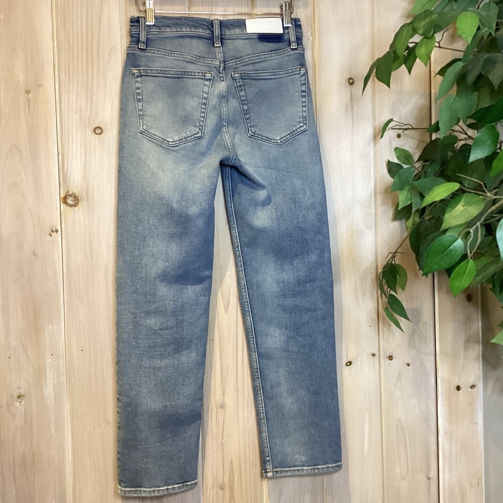 Re/Done Mid Rise Stovepipe Comfort Stretch Jeans - Picture 7 of 11